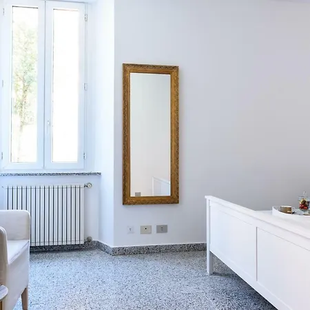 Lora Apartment, Free Private Parking, Self Check In