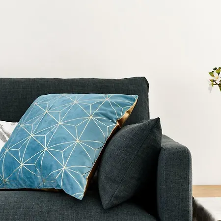 Lora Apartment, Free Private Parking Appartamento Côme