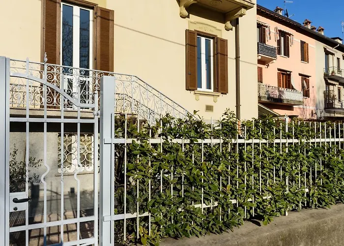 Lora Apartment, Free Private Parking Apartmán Como