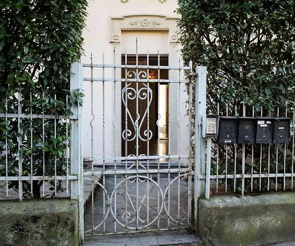 Lora Apartment, Free Private Parking Apartmán Como