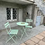 Lora Apartment, Free Private Parking דירה קומו