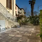 Lora Apartment, Free Private Parking דירה *